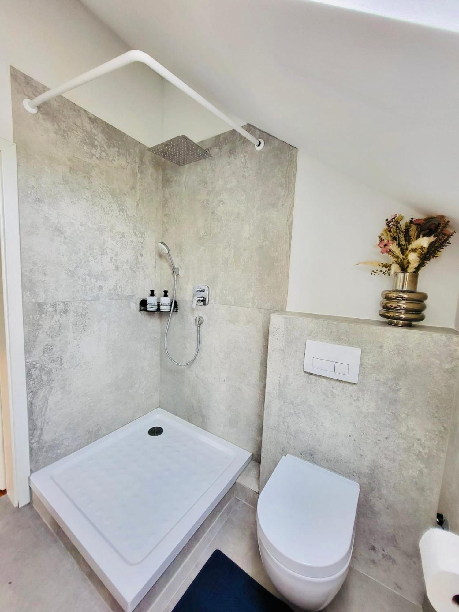 Stilvolle Studiowohnung Mit Sonnenterasse Rheda-Wiedenbrueck Ngoại thất bức ảnh